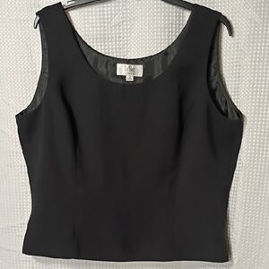 Le Suit Black Sleeveless Scoop Neck Shell Top